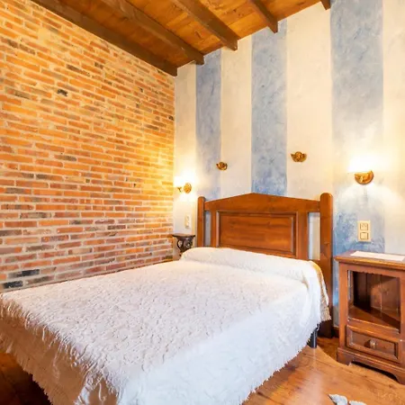 La Casona Del Cura 2, Lirio Holiday home Pravia